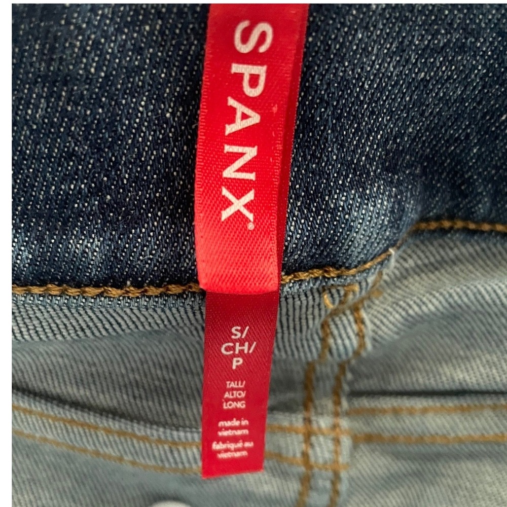 Spanx Flare Jeans Dark Wash High Rise Pull On Shaping Denim Blue Pockets Small - Picture 7 of 7